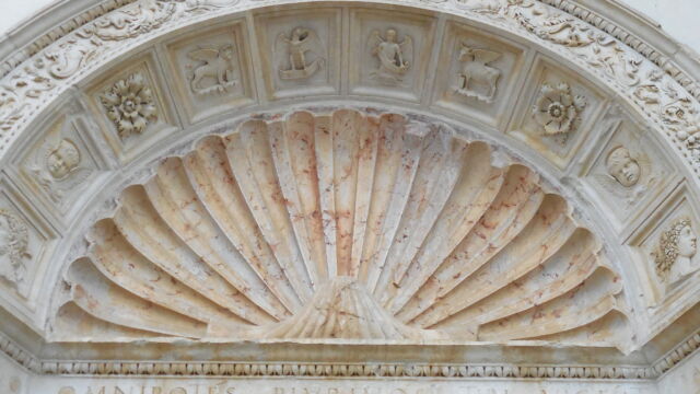 Tricesimo, Duomo, Bernardino da Bissone, portale (1505) partic.